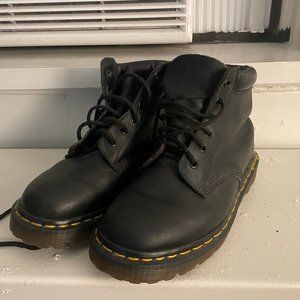 Rare Vintage England Dr Martens blk 6-eyed boot Size 7